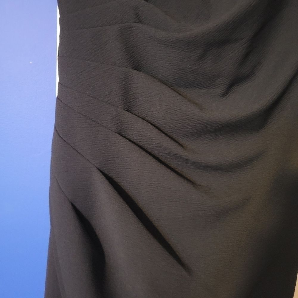 𝅺NEW York and Company Black Dress - Picture 3 of 4